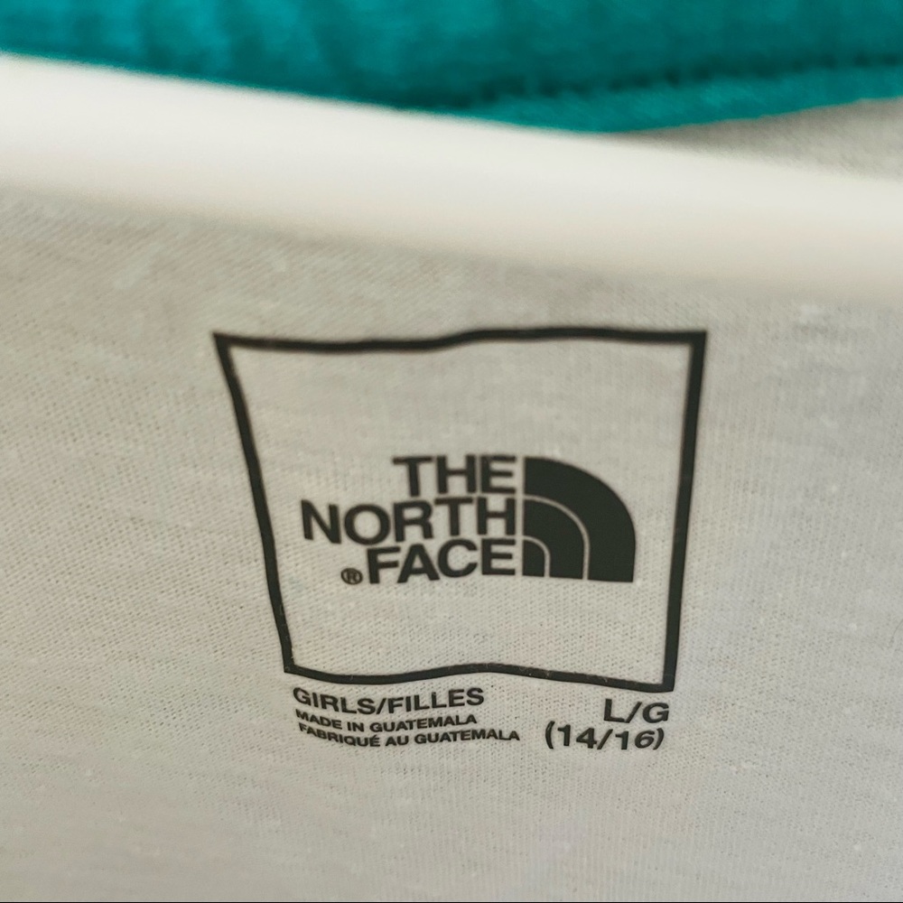 🎉5X HP🎉XL Girls (14/16) The North Face logo top - Never Worn! - Picture 8 of 11